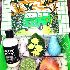 Lush Good Vibes Kitchen box exclusive!